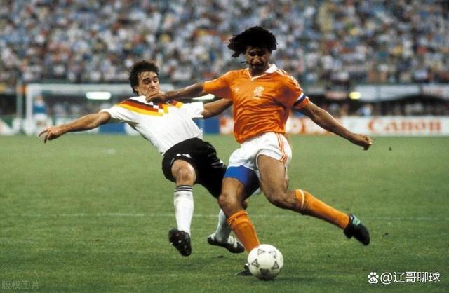 Rijkaard (which position Rijkaard plays)